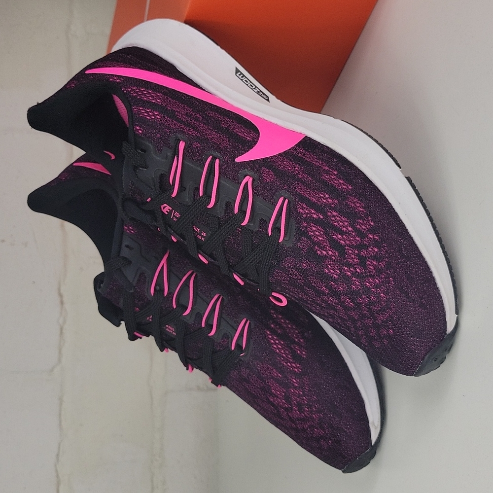 💥SOLD💥Nike Air Zoom Pegasus 36 Running Shoe Black / Pink Blast Women's 8 - Picture 8 of 8
